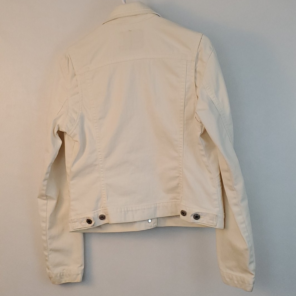 Levi's white denim jacket Junior's large - Picture 5 of 8